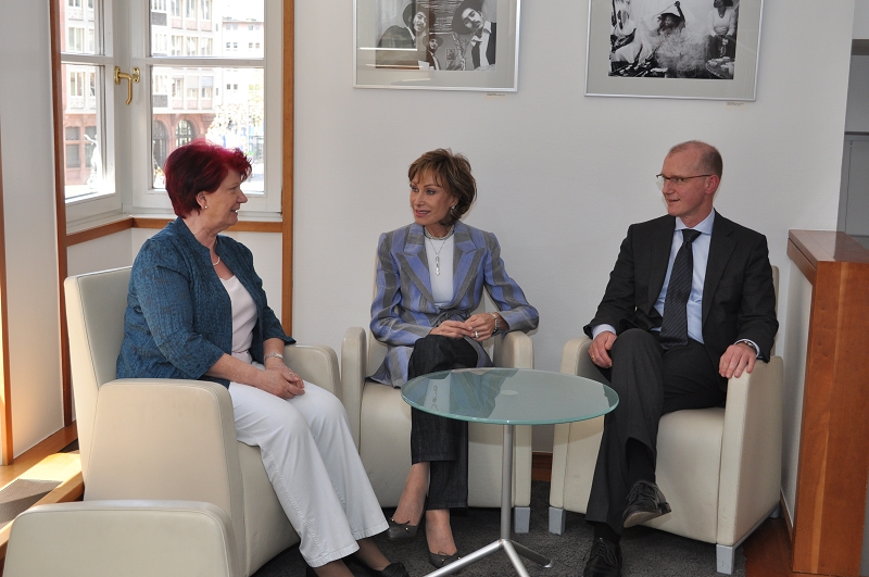 Birgit Eichner, Dr. Antje-Katrin Kuehnemann, Prof. Leonard Bastian 